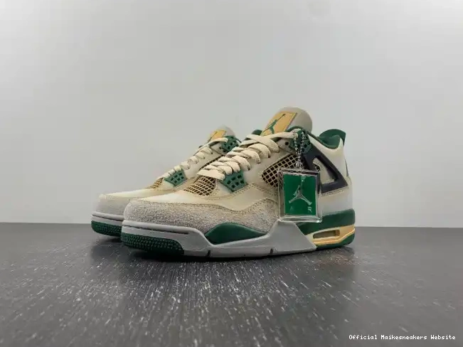 Official Maikesneakers AIR YEAR